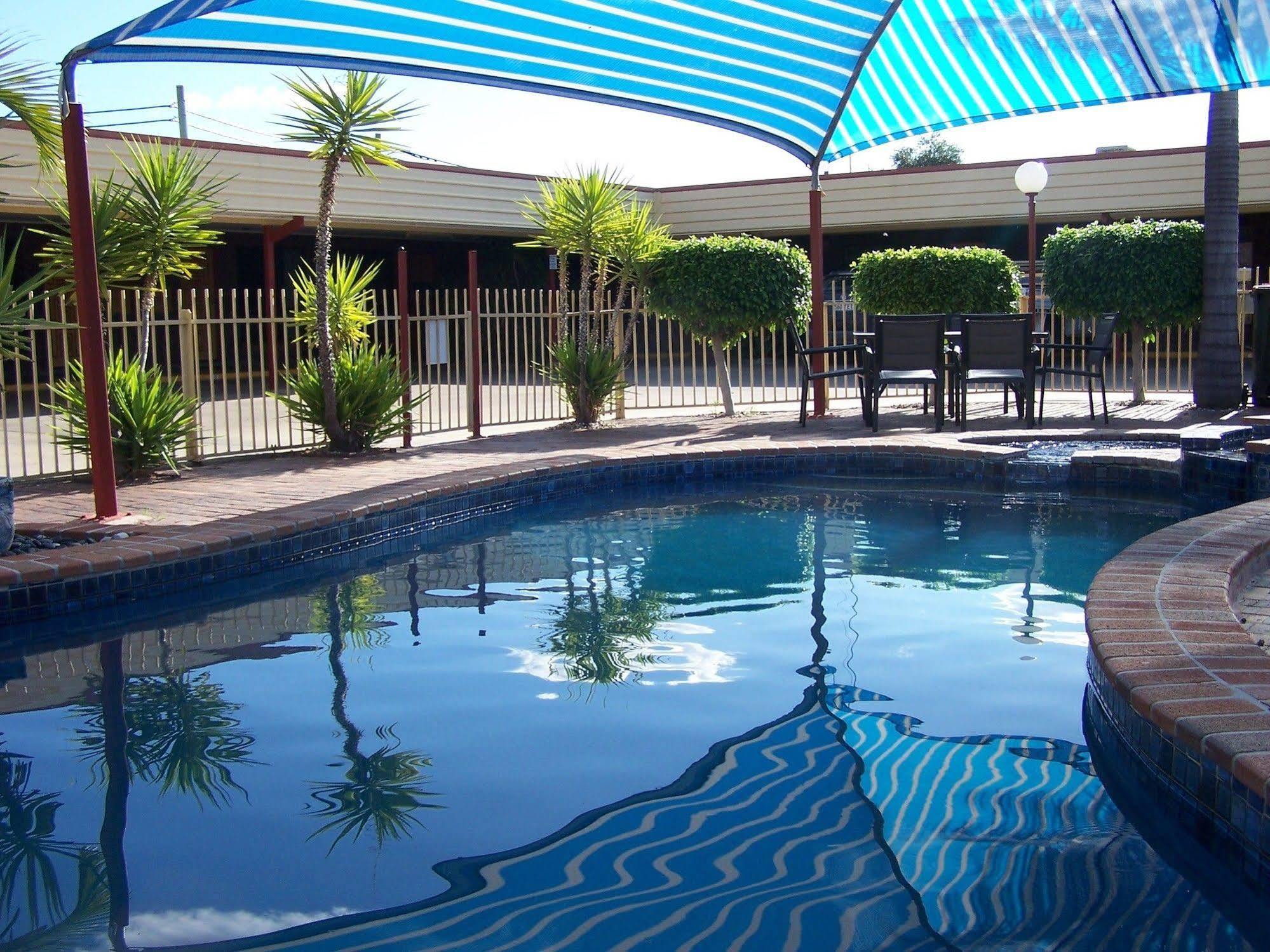 Macintyre Motor Inn Goondiwindi Exteriör bild